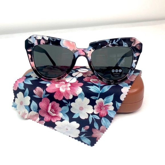 New KOMONO sunglasses The Stella Cateye Floral Black and Pink - Picture 2 of 7